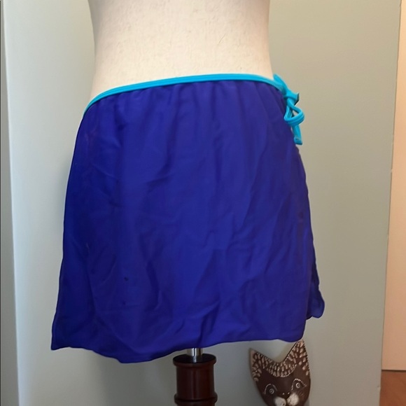 Xhilaration Women's Swim Sarong in Blue and Aqua - Picture 1 of 3
